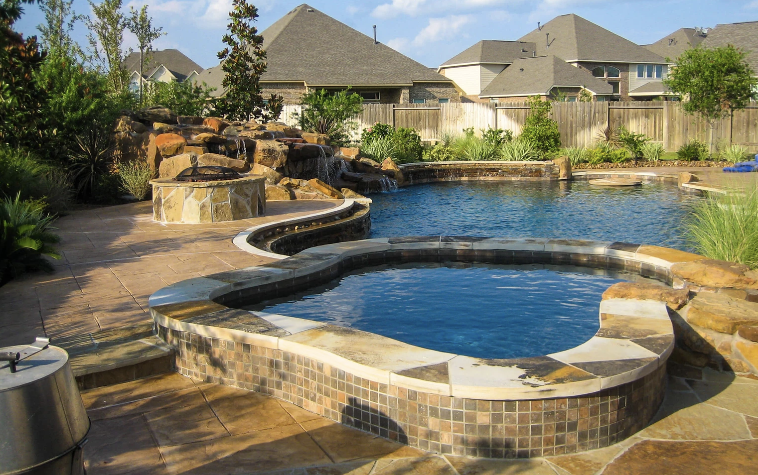 Top 10 Pool Builders in North Texas DFW Hedgefield Homes